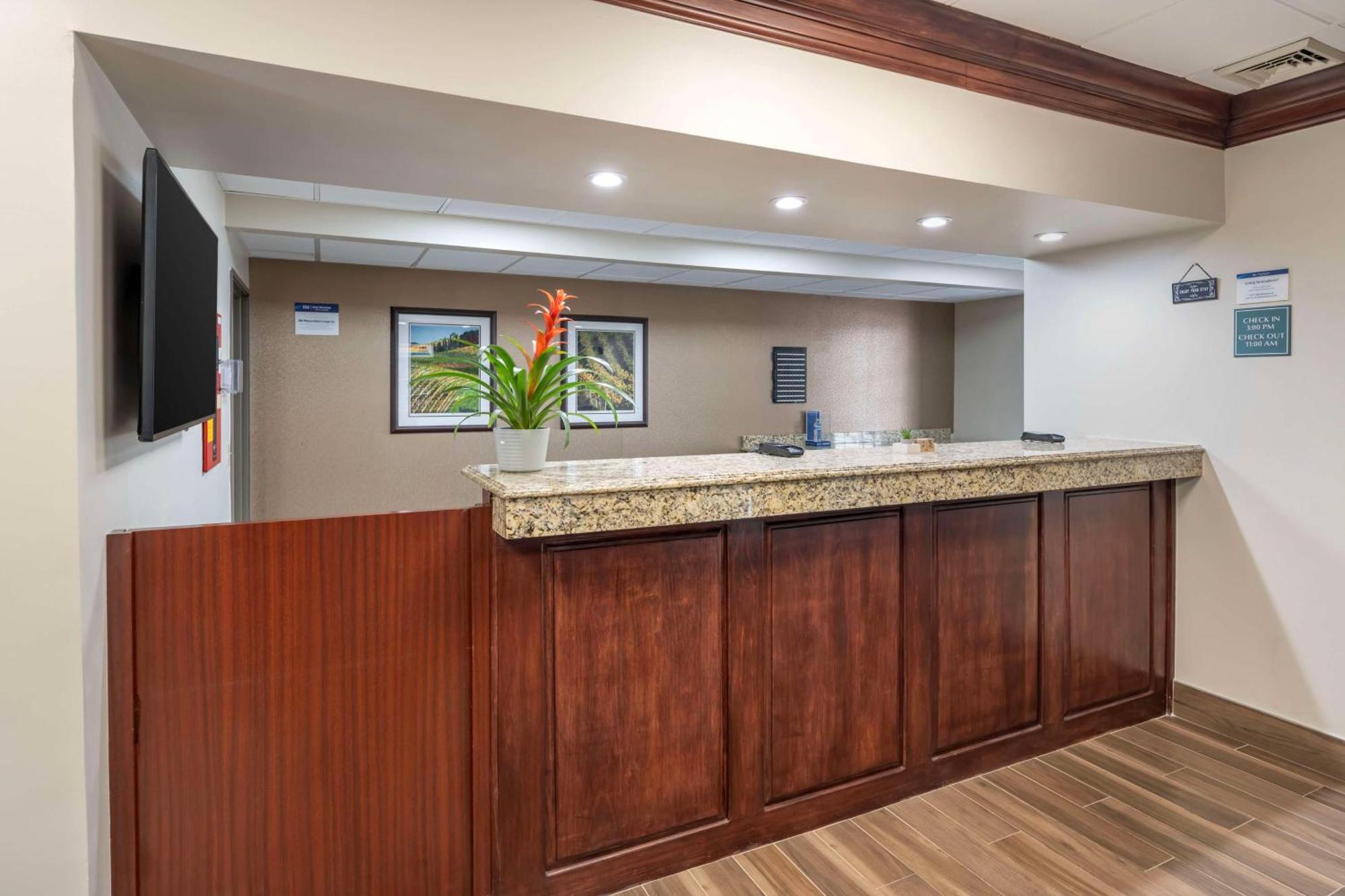 Best Western Mason Inn Екстериор снимка